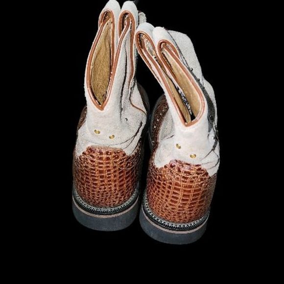 Ariat women's boots size 7 1/2 - Picture 13 of 16